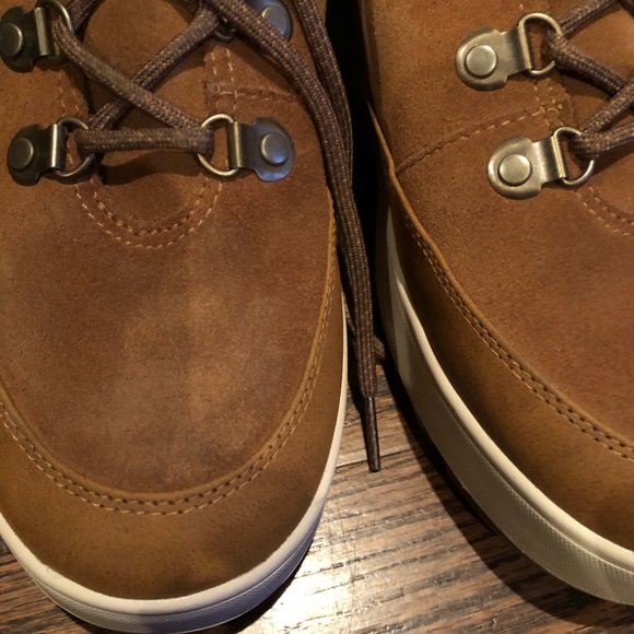 Kookaburra by Ugg Tynlee Lace up - Picture 6 of 6